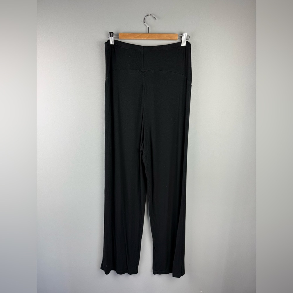 H&M Maternity Ribbed Lounge Pants - Picture 2 of 3